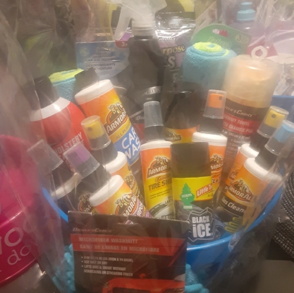 Armorall Car Care Gift Set/Basket - Picture 3 of 8